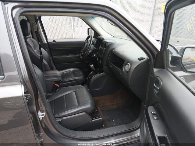 Продажа на аукционе авто 2016 Jeep Patriot High Altitude Edition, vin: 1C4NJRFB3GD627584, номер лота: 45822936