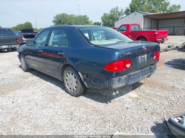 Продажа на аукционе авто 1999 Mercedes-benz E 320, vin: WDBJF65H8XA853933, номер лота: 45822937