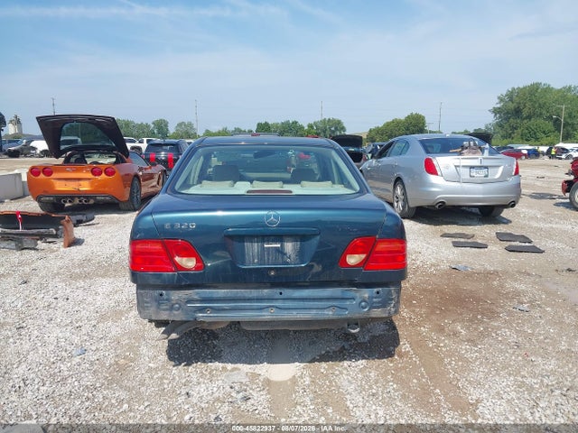 Продажа на аукционе авто 1999 Mercedes-benz E 320, vin: WDBJF65H8XA853933, номер лота: 45822937