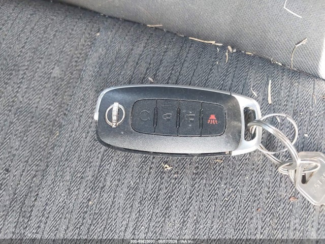 45823000 :رقم المزاد ، 5N1BT3BA1PC876913 vin ، 2023 Nissan Rogue Sv Fwd مزاد بيع