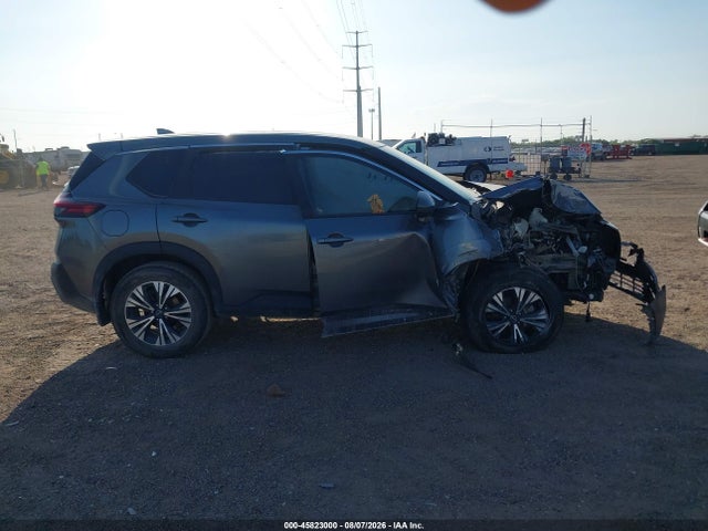45823000 :رقم المزاد ، 5N1BT3BA1PC876913 vin ، 2023 Nissan Rogue Sv Fwd مزاد بيع