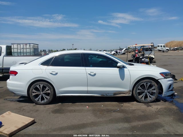 Продаж на аукціоні авто 2021 Volkswagen Passat 2.0t Se, vin: 1VWSA7A30MC008642, номер лоту: 45823006