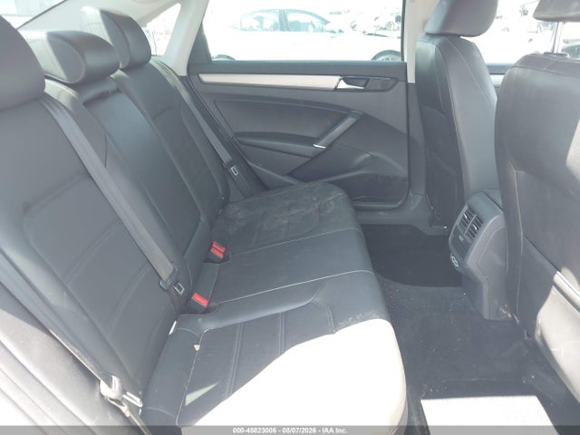 Продаж на аукціоні авто 2021 Volkswagen Passat 2.0t Se, vin: 1VWSA7A30MC008642, номер лоту: 45823006