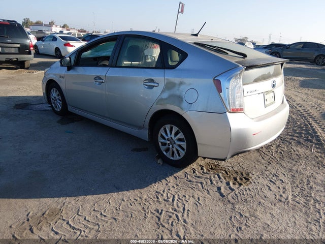 Toyota PRIUS PLUG-IN 2014 JTDKN3DP6E3051236 Image 3