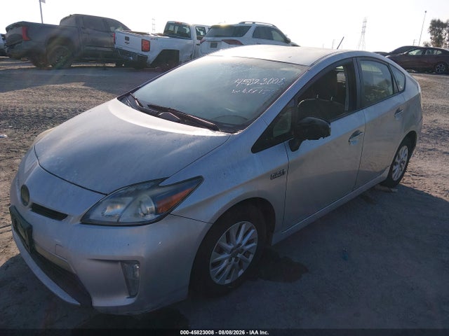 Toyota PRIUS PLUG-IN 2014 JTDKN3DP6E3051236 Image 6