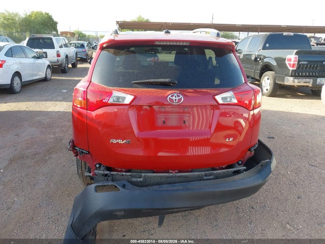 Toyota RAV4 LE 2015 JTMZFREV9FJ031538 Image 16