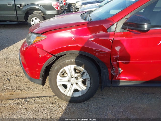 Toyota RAV4 LE 2015 JTMZFREV9FJ031538 Image 17