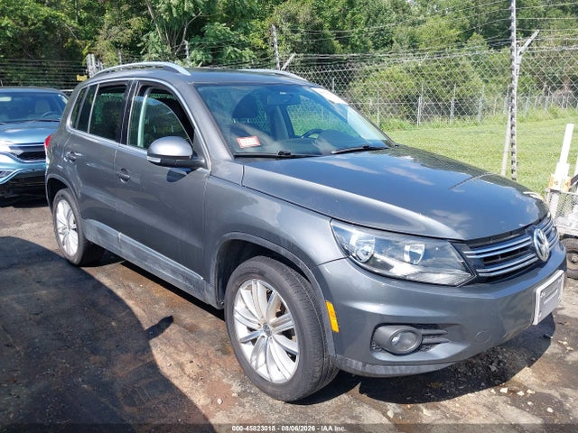 2012 Volkswagen Tiguan Se მანქანა იყიდება აუქციონზე, vin: WVGBV7AX3CW087470, აუქციონის ნომერი: 45823018
