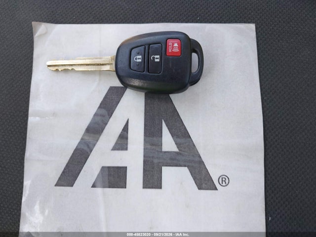 Продажа на аукционе авто 2016 Toyota Rav4 Le, vin: 2T3BFREV1GW517720, номер лота: 45823020