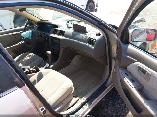 2001 Toyota Camry Ce მანქანა იყიდება აუქციონზე, vin: 4T1BG22K01U839490, აუქციონის ნომერი: 45823021