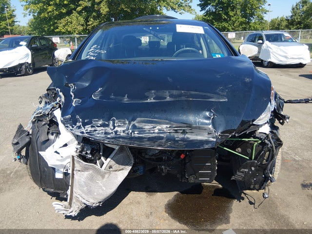 2013 Hyundai Elantra Limited მანქანა იყიდება აუქციონზე, vin: KMHDH4AE1DU022269, აუქციონის ნომერი: 45823029
