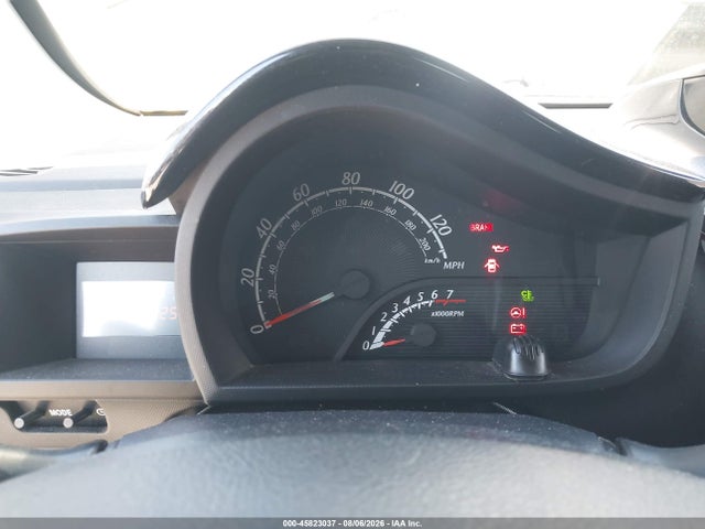 Scion IQ 2015 JTNJJXB02FJ030929 Image 7