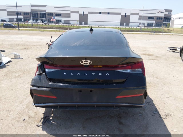 Продаж на аукціоні авто 2025 Hyundai Elantra Se, vin: KMHLL4DG7SU015878, номер лоту: 45823047