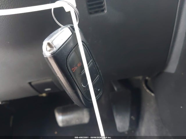 45823051 :رقم المزاد ، 1C6RR6NT1HS856448 vin ، 2017 Ram 1500 Laramie  4x2 5'7 Box مزاد بيع