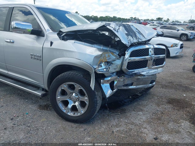 45823051 :رقم المزاد ، 1C6RR6NT1HS856448 vin ، 2017 Ram 1500 Laramie  4x2 5'7 Box مزاد بيع