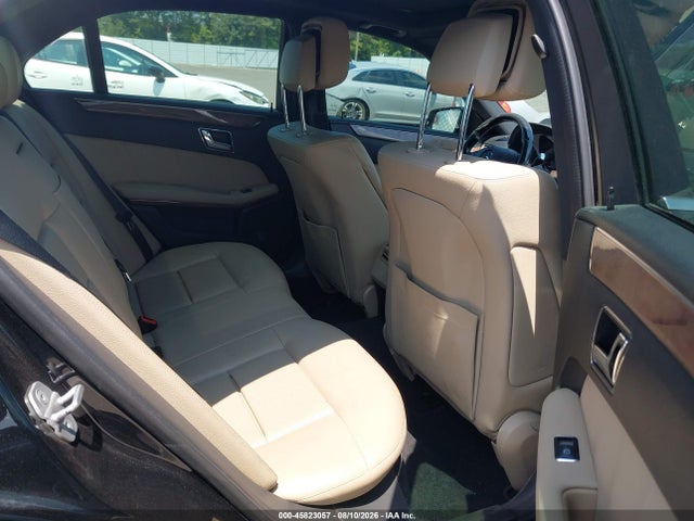 2011 Mercedes-benz E 350 მანქანა იყიდება აუქციონზე, vin: WDDHF5GB5BA496258, აუქციონის ნომერი: 45823057