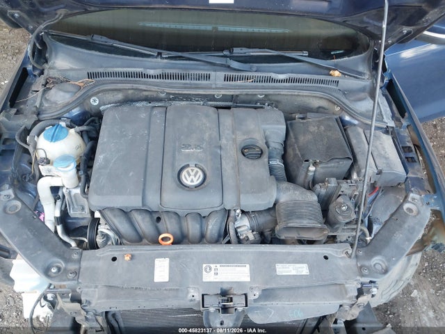 2013 Volkswagen Jetta 2.5l Se მანქანა იყიდება აუქციონზე, vin: 3VWDX7AJ7DM426037, აუქციონის ნომერი: 45823137