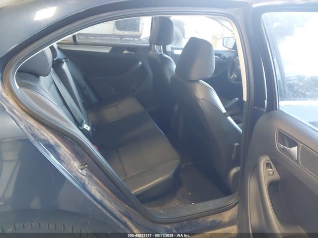 2013 Volkswagen Jetta 2.5l Se მანქანა იყიდება აუქციონზე, vin: 3VWDX7AJ7DM426037, აუქციონის ნომერი: 45823137