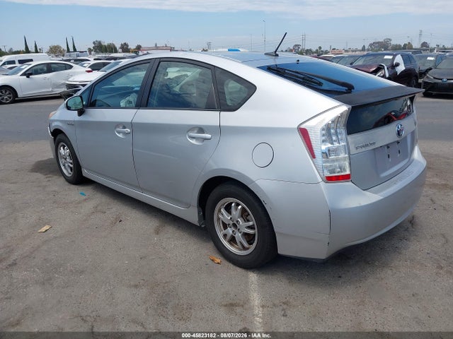45823182 :رقم المزاد ، JTDKN3DU9A0008849 vin ، 2010 Toyota Prius Iii مزاد بيع