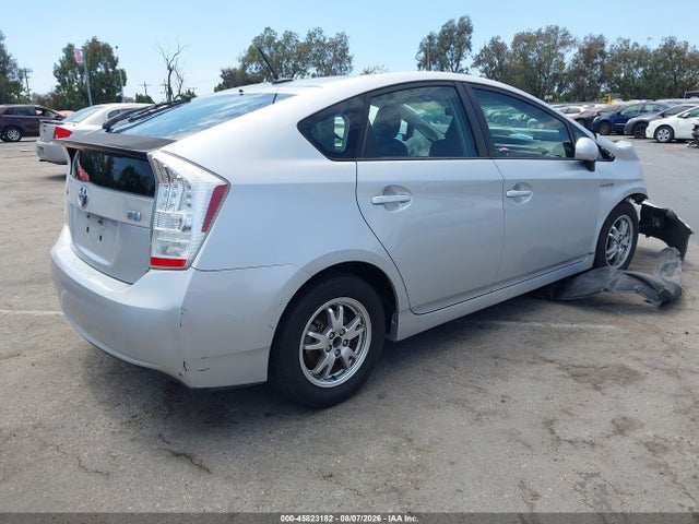 45823182 :رقم المزاد ، JTDKN3DU9A0008849 vin ، 2010 Toyota Prius Iii مزاد بيع