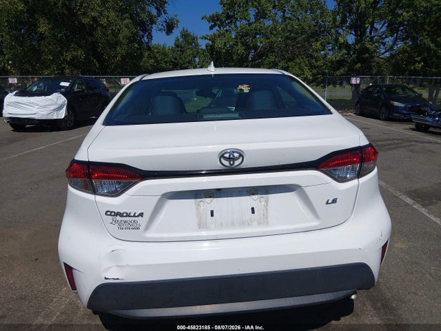 Продаж на аукціоні авто 2022 Toyota Corolla Le, vin: 5YFEPMAE6NP282581, номер лоту: 45823185
