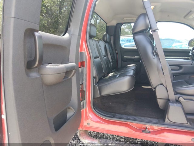 45823209 :رقم المزاد ، 1GCRCSE04BZ193979 vin ، 2011 Chevrolet Silverado 1500 Lt مزاد بيع