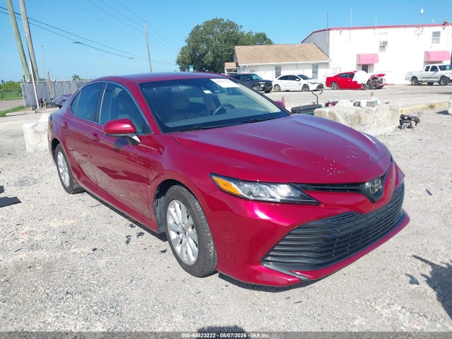 Продаж на аукціоні авто 2020 Toyota Camry Le, vin: 4T1C11AK8LU366801, номер лоту: 45823222