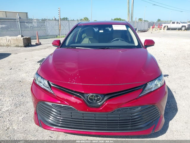 Продаж на аукціоні авто 2020 Toyota Camry Le, vin: 4T1C11AK8LU366801, номер лоту: 45823222