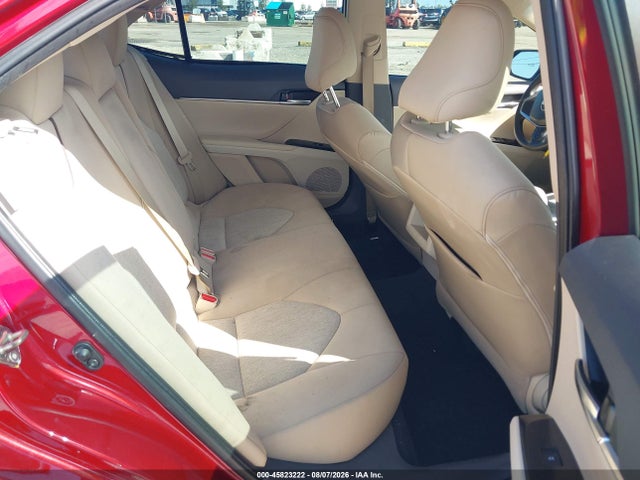 Продаж на аукціоні авто 2020 Toyota Camry Le, vin: 4T1C11AK8LU366801, номер лоту: 45823222