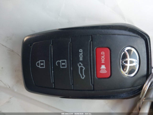 5TDACAB56TS072011 Toyota Grand Highlander Hybrid Xle
