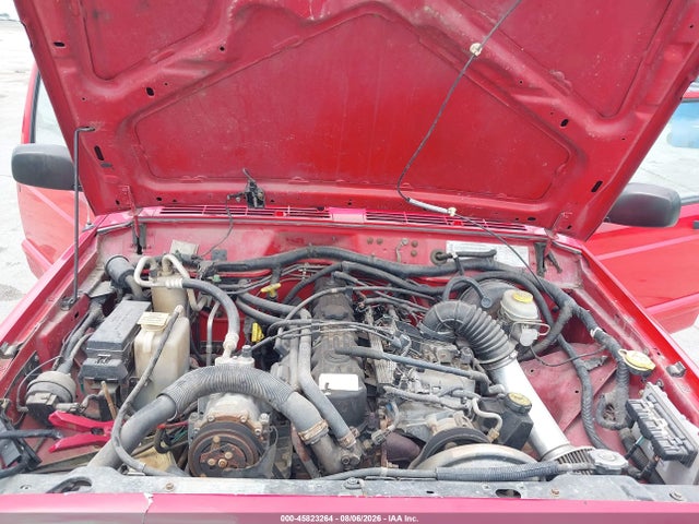 Продаж на аукціоні авто 2001 Jeep Cherokee Limited/sport, vin: 1J4FF58S71L545814, номер лоту: 45823264