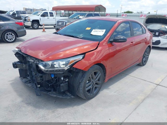 2021 Kia Forte Gt-line მანქანა იყიდება აუქციონზე, vin: 3KPF34AD0ME401054, აუქციონის ნომერი: 45823270