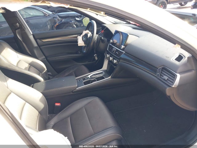 Продажа на аукционе авто 2022 Honda Accord Hybrid Sport, vin: 1HGCV3F28NA019651, номер лота: 45823325