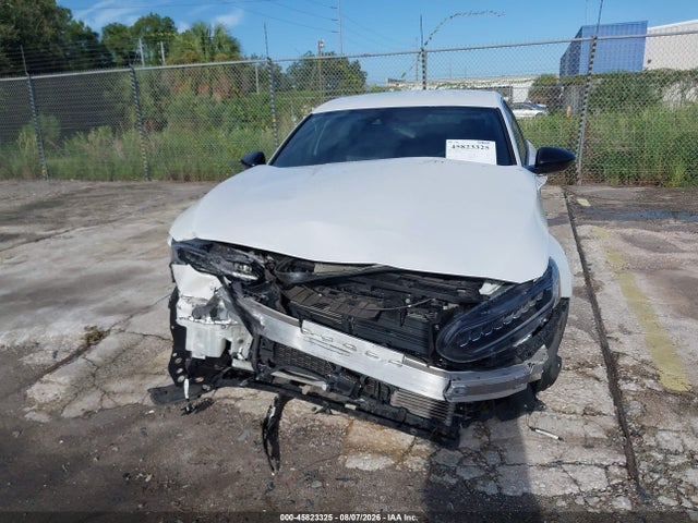 Продажа на аукционе авто 2022 Honda Accord Hybrid Sport, vin: 1HGCV3F28NA019651, номер лота: 45823325