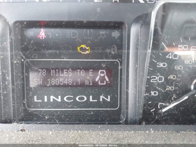Продаж на аукціоні авто 2011 Lincoln Navigator, vin: 5LMJJ2J5XBEJ00466, номер лоту: 45823324