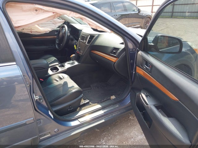 Subaru Outback 2.5i Limited 2014 4S4BRCLC2E3260035 Image 5