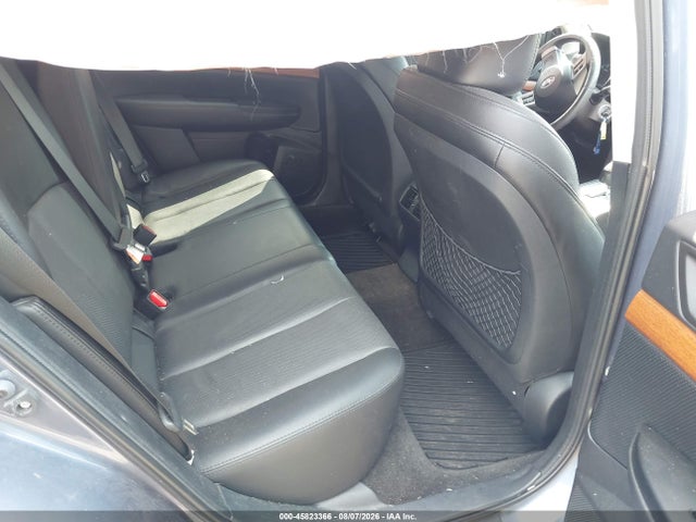 Subaru Outback 2.5i Limited 2014 4S4BRCLC2E3260035 Image 8