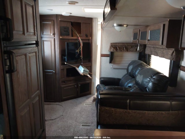 2017 Rockwood Signature Ultra Lite მანქანა იყიდება აუქციონზე, vin: 4X4TRLH23H1874322, აუქციონის ნომერი: 45823383