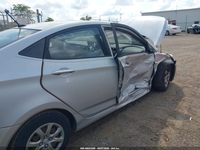 45823395 :رقم المزاد ، KMHCT4AE9CU244180 vin ، 2012 Hyundai Accent Gls مزاد بيع