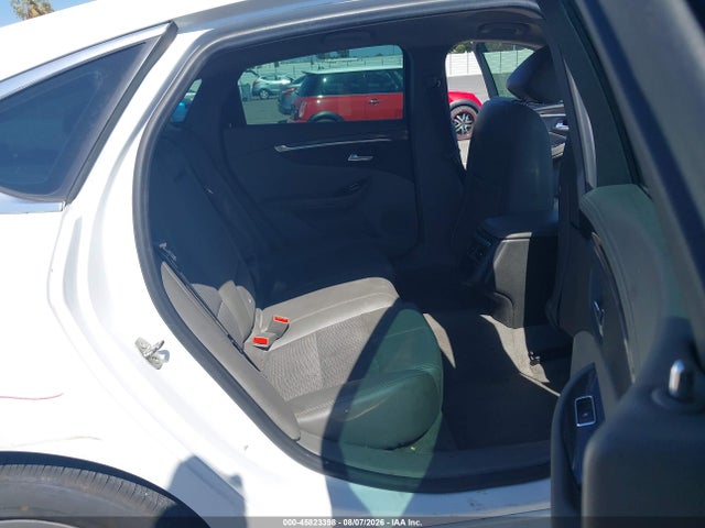1G1105SA6JU101098 Chevrolet IMPALA 1LT