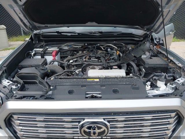 2025 Toyota Tacoma Limited მანქანა იყიდება აუქციონზე, vin: 3TMLB5JNXSM200236, აუქციონის ნომერი: 45823402