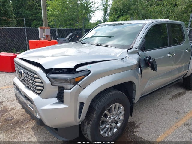 2025 Toyota Tacoma Limited მანქანა იყიდება აუქციონზე, vin: 3TMLB5JNXSM200236, აუქციონის ნომერი: 45823402