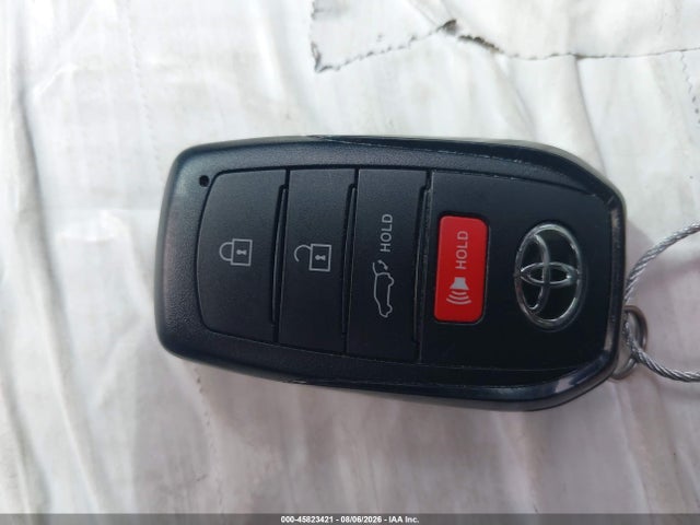 7MUDAAAG4TV187203 Toyota Corolla Cross Xle
