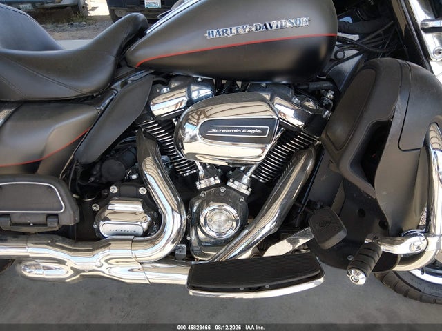 Harley-Davidson FLHTK 2019 1HD1KEF15KB679328 Image 8