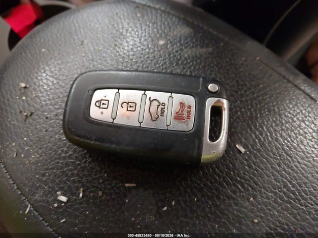 Продажа на аукционе авто 2013 Hyundai Veloster Base W/gray, vin: KMHTC6AD2DU087449, номер лота: 45823480