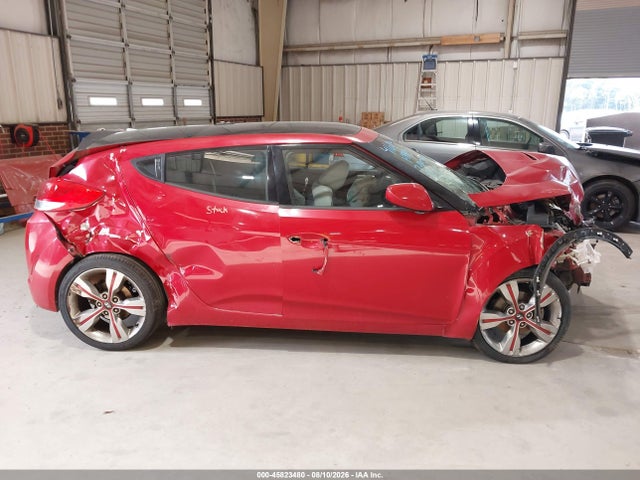 Продажа на аукционе авто 2013 Hyundai Veloster Base W/gray, vin: KMHTC6AD2DU087449, номер лота: 45823480