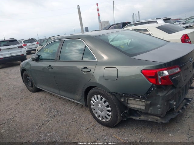 2014 Toyota Camry Le მანქანა იყიდება აუქციონზე, vin: 4T4BF1FK0ER425970, აუქციონის ნომერი: 45823504