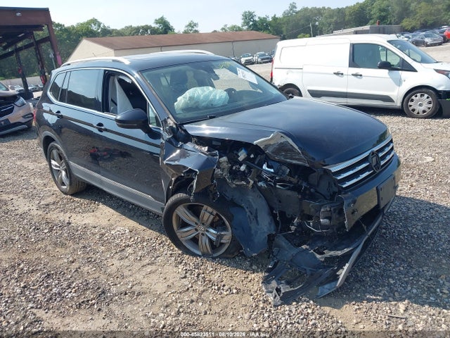 Продажа на аукционе авто 2018 Volkswagen Tiguan 2.0t Sel Premium, vin: 3VV4B7AX5JM004531, номер лота: 45823511