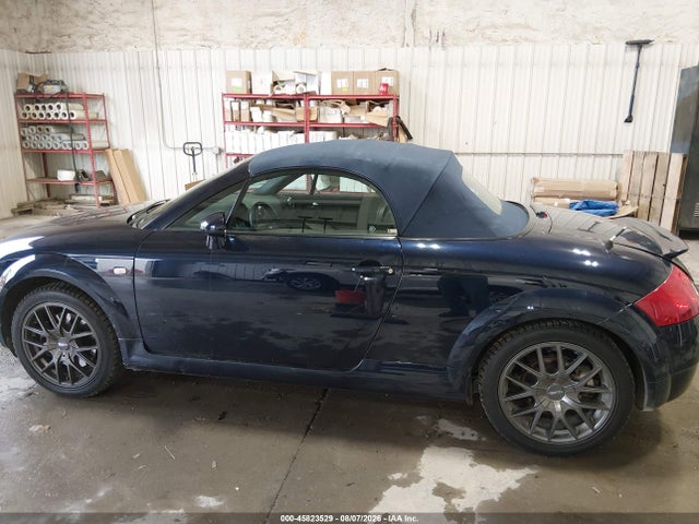 45823529 :رقم المزاد ، TRUUT28N121010625 vin ، 2002 Audi Tt 1.8l مزاد بيع