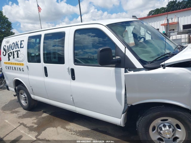 2023 Chevrolet Express Cargo Rwd 2500 Regular Wheelbase Wt მანქანა იყიდება აუქციონზე, vin: 1GCWGAFPXP1165820, აუქციონის ნომერი: 45823541